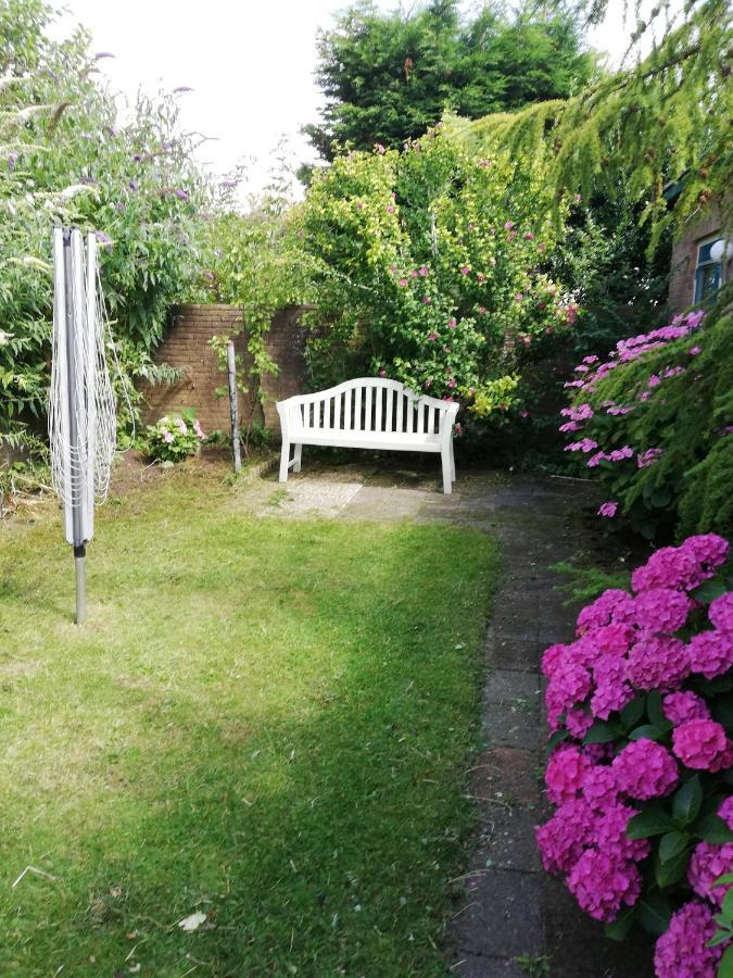 Cottage Egmond-Binnen Met Besloten Tuin מראה חיצוני תמונה